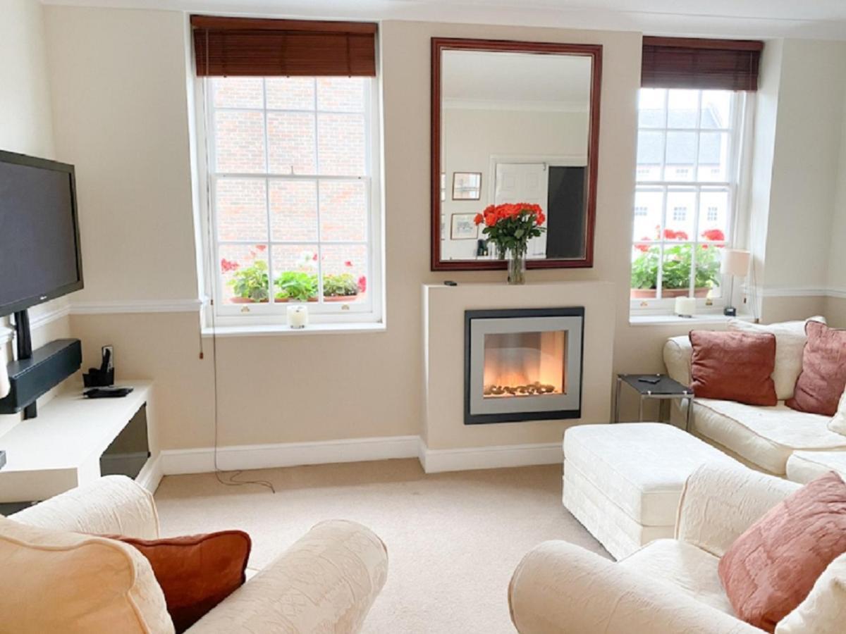 The Quay - Old Town Poole B&B - Great Location - Secure Free Parking Bagian luar foto
