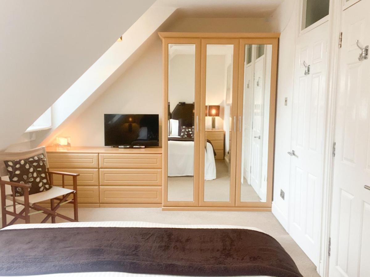 The Quay - Old Town Poole B&B - Great Location - Secure Free Parking Bagian luar foto
